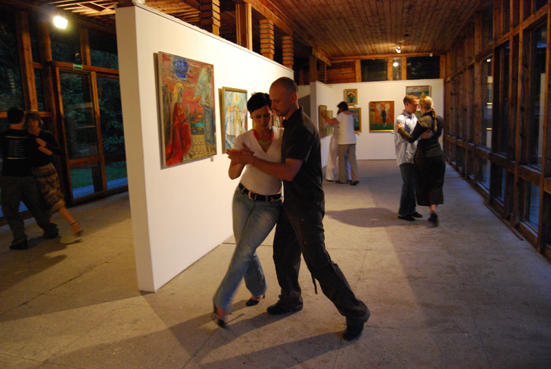 pirmasis zoliniu tango 2008 1 800