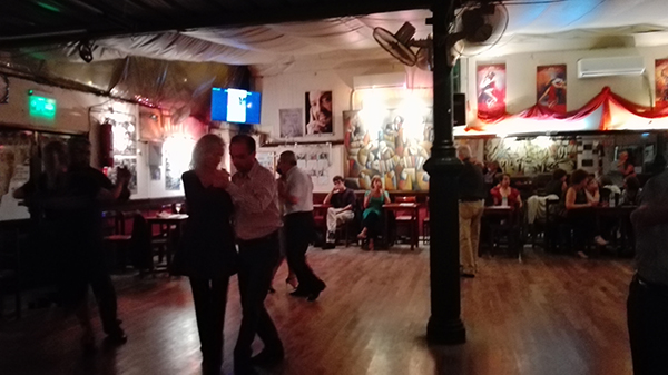Agnieska I-8 Naktine milonga. Montevideo